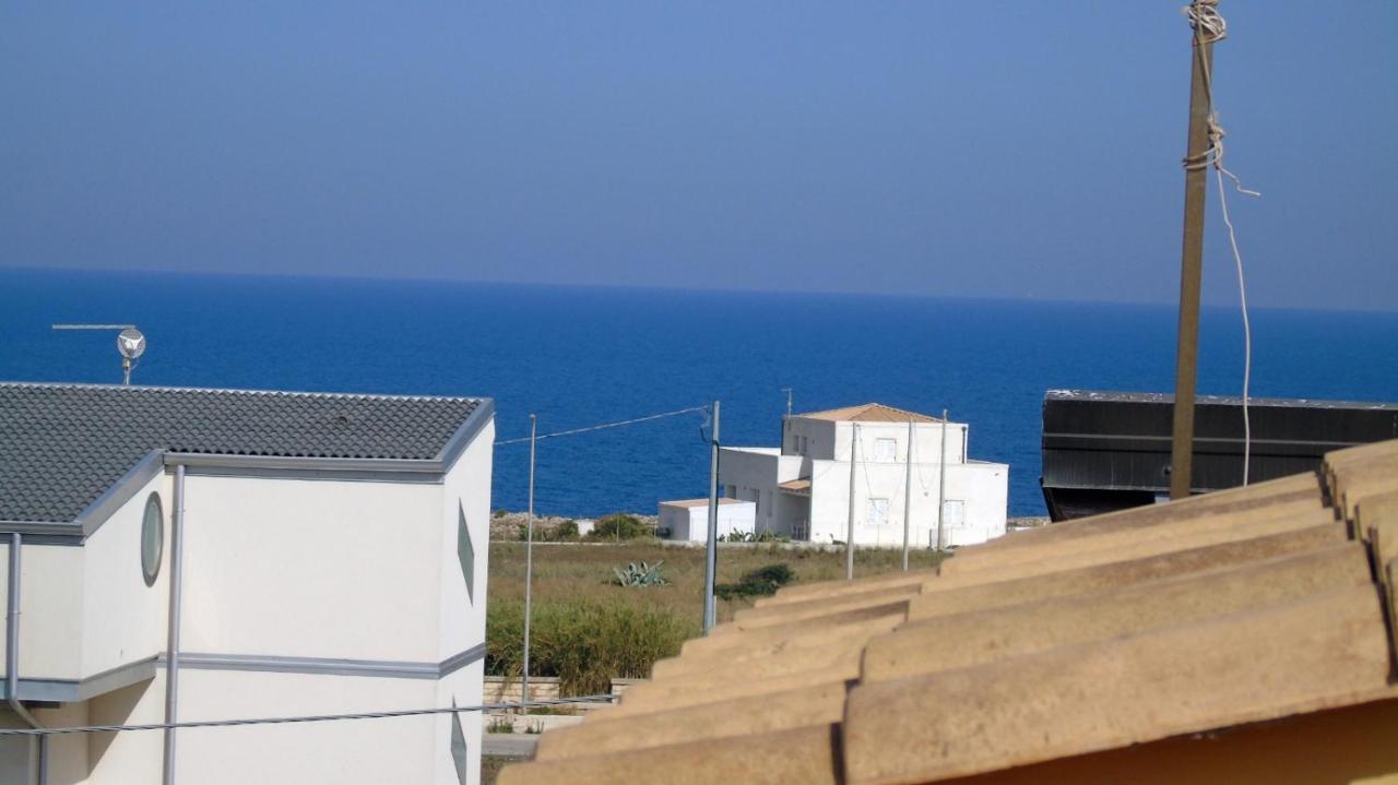 Casa Vacanza Miramare Portopalo Di Capo Passero Exterior photo
